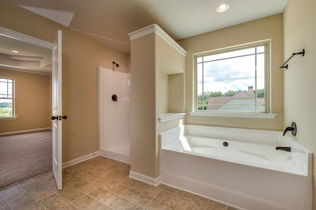 105 White Oak Dr, Jackson, GA 30233 photo 14
