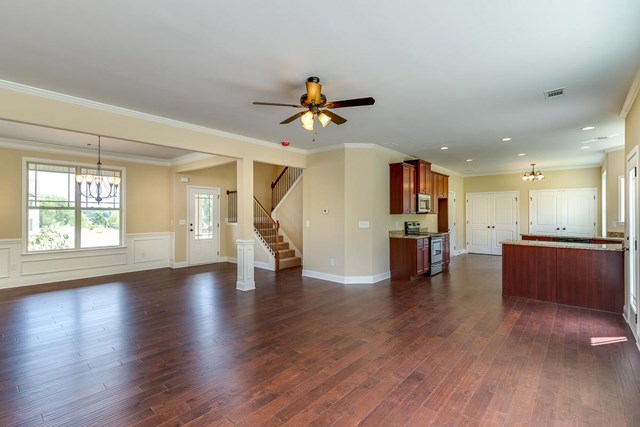 105 White Oak Dr, Jackson, GA 30233 photo 4