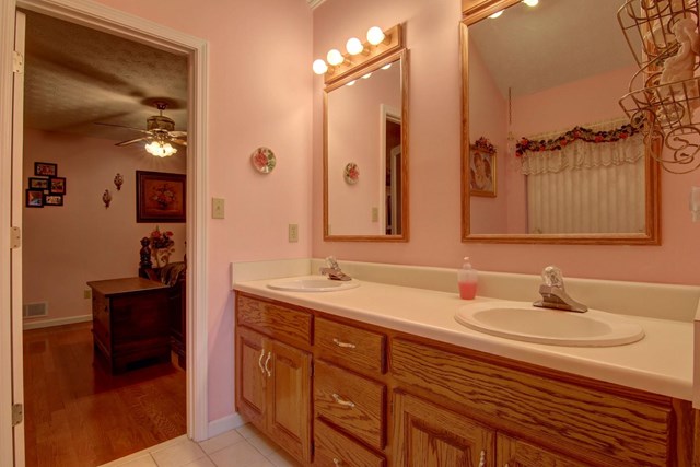 20 Oaks Dr, Covington, GA 30016 photo 16