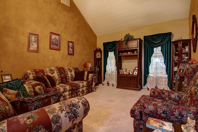 20 Oaks Dr, Covington, GA 30016 photo 4