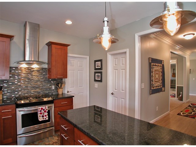 3530 Chartwell Trl, Suwanee, GA 30024 photo 4