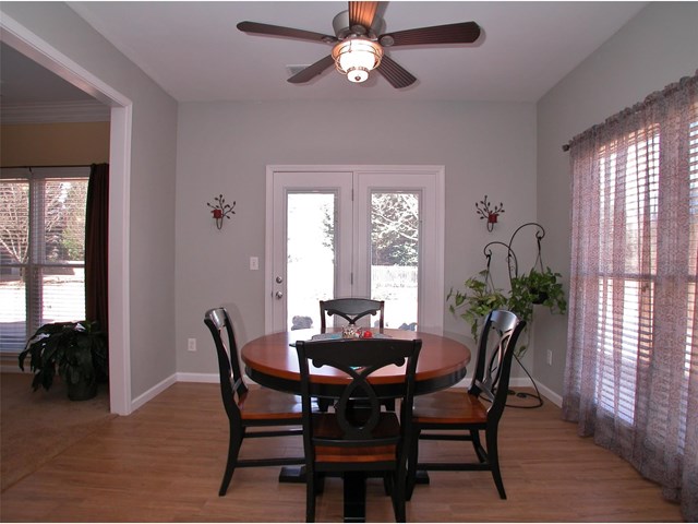3530 Chartwell Trl, Suwanee, GA 30024 photo 12