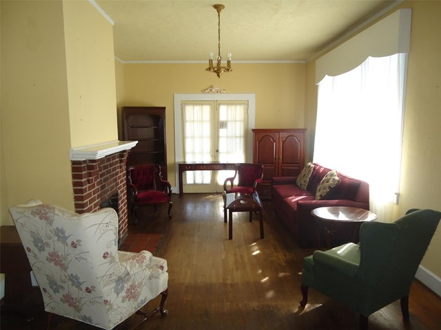 506 Vernon St, Lagrange, GA 30240 photo 4