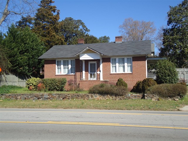 506 Vernon St, Lagrange, GA 30240 photo 1