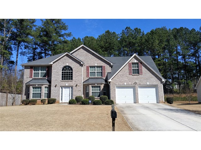 4668 Ruby Forrest Dr, Stone Mountain, GA 30083 photo 1