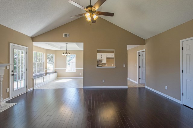 128 Dogwood Rdg, Hampton, GA 30228 photo 2