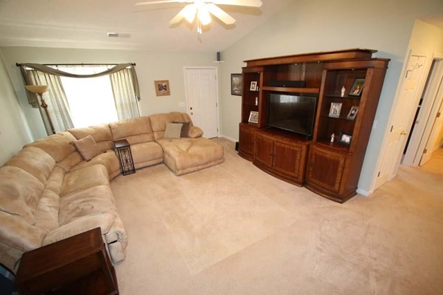 111 Woodstream Trl, Lagrange, GA 30240 photo 2