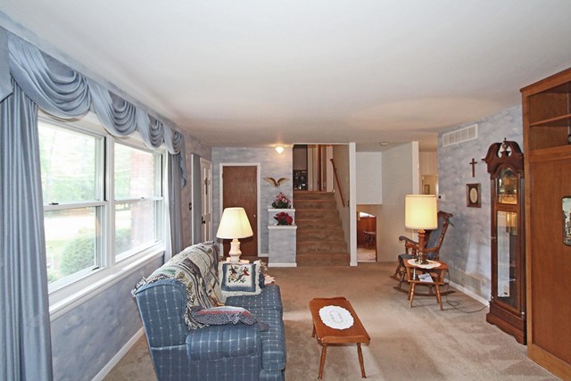 3346 Embry Cir, Chamblee, GA 30341 photo 4