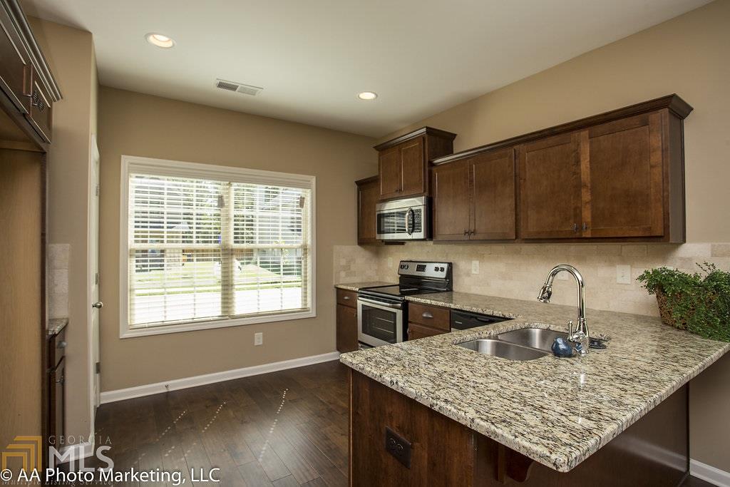 209 Wild Azalea Dr, Perry, GA 31069 photo 9