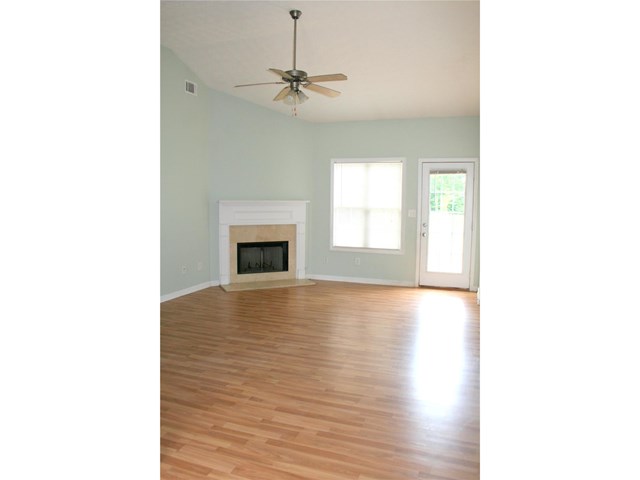 105 Hickory Rd, Jackson, GA 30233 photo 3