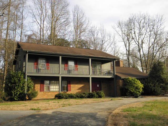 628 Highland Ave, Cornelia, GA 30531 photo 1