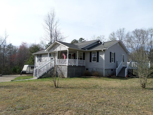 265 Yates St, Cornelia, GA 30531 photo 1