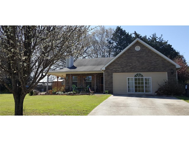 101 Meadow View Dr, Jackson, GA 30233 photo 2