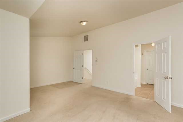2107 Executive Dr, Duluth, GA 30096 photo 8
