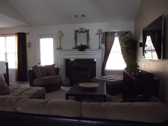 105 E Lawn Way, Covington, GA 30016 photo 3
