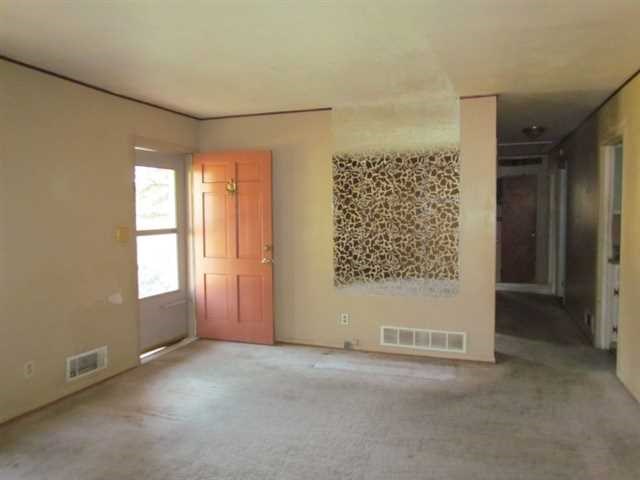 6367 Clearbrook Dr, Morrow, GA 30260 photo 4