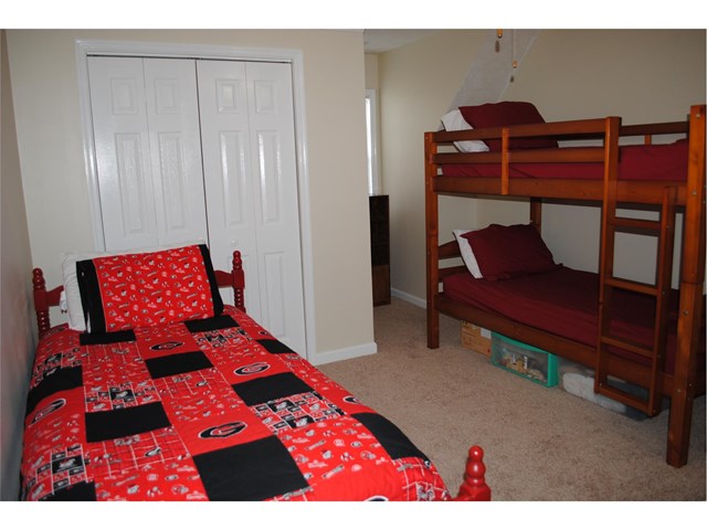 181 Hayes Cir, Rex, GA 30273 photo 14