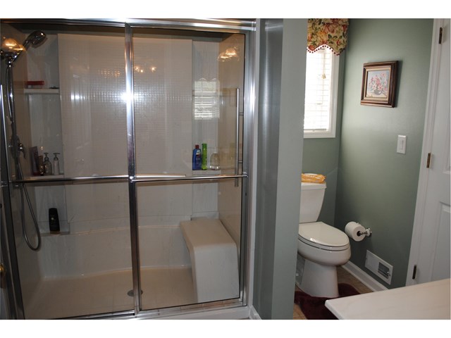 181 Hayes Cir, Rex, GA 30273 photo 13