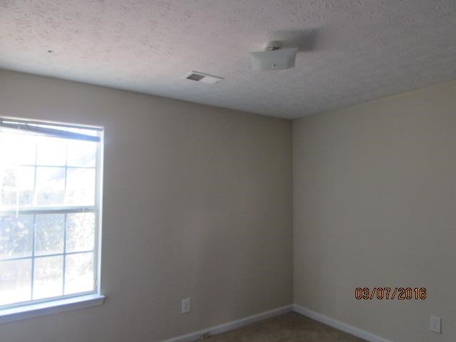 106 Belmont Ct, Lagrange, GA 30241 photo 9