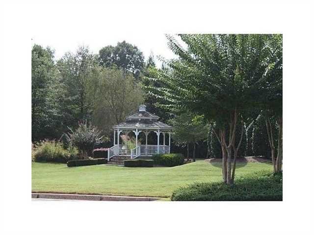 2033 Cabela Dr, Buford, GA 30519 photo 9
