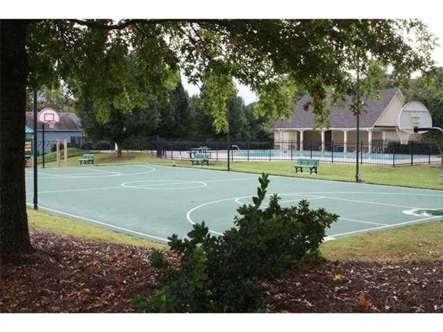2033 Cabela Dr, Buford, GA 30519 photo 12
