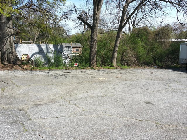 406 E Spring St, Monroe, GA 30655 photo 11