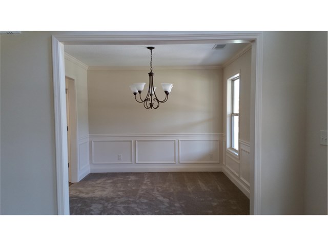 308 Thoroughbred Trl, Monroe, GA 30655 photo 2