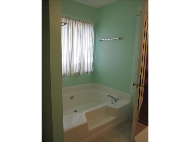 6509 Pine Grove Ct, Morrow, GA 30260 photo 10