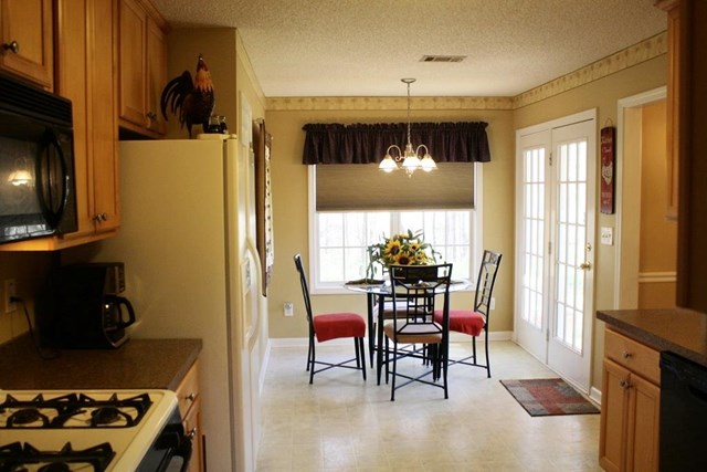 604 Lynchburg St, Hampton, GA 30228 photo 5
