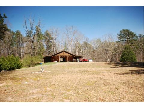 846 Camp Mikell Rd, Toccoa, GA 30577 photo 3