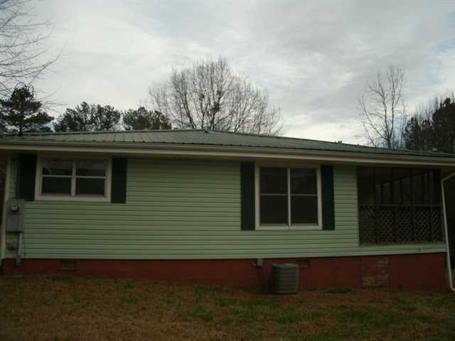 10 Pine Ridge Dr, Bowdon, GA 30108 photo 2