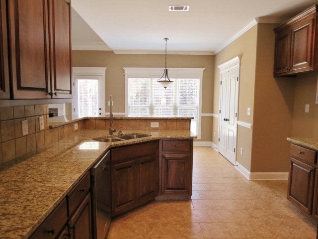 824 Smallwood Trce, Hampton, GA 30228 photo 16