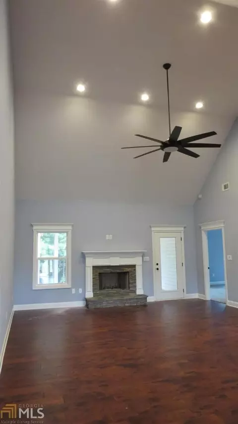 812 Smallwood Trce, Hampton, GA 30228 photo 4