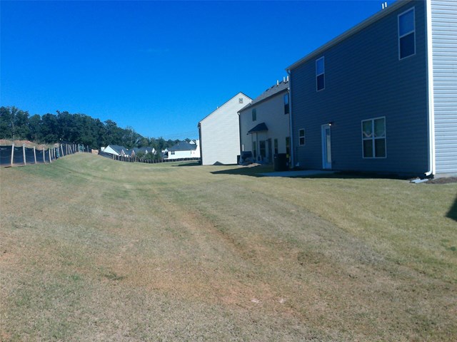 335 Lamont Ln, Hampton, GA 30228 photo 2