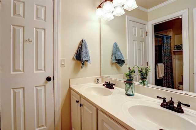 695 Riverside Dr, Suwanee, GA 30024 photo 19