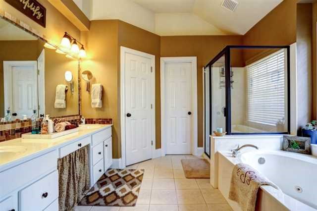695 Riverside Dr, Suwanee, GA 30024 photo 14