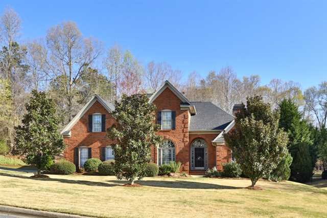 695 Riverside Dr, Suwanee, GA 30024 photo 1