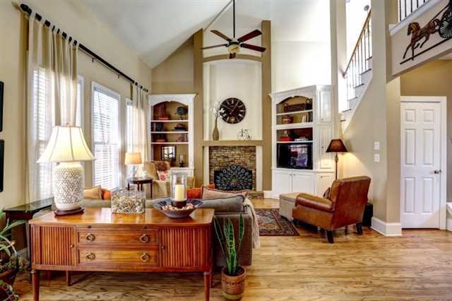 695 Riverside Dr, Suwanee, GA 30024 photo 5