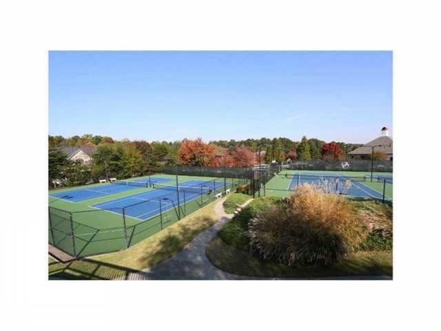 695 Riverside Dr, Suwanee, GA 30024 photo 22