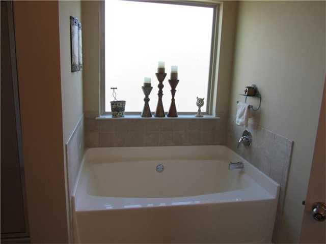 1967 Summerview Ct, Morrow, GA 30260 photo 13