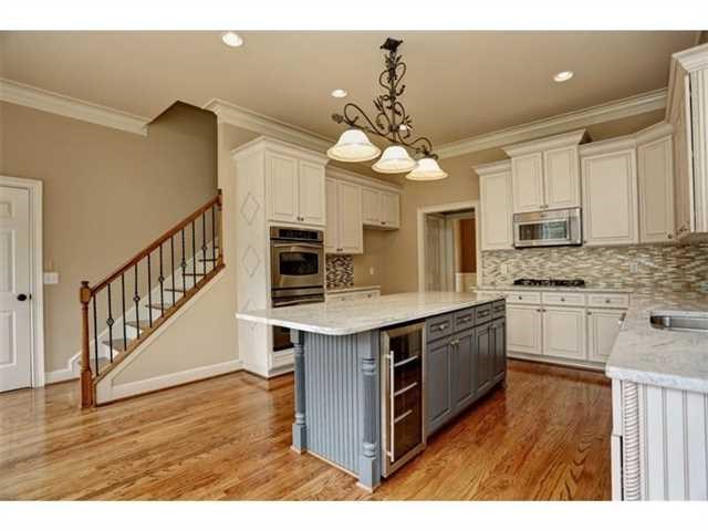 295 Blackrock Trce, Alpharetta, GA 30004 photo 2