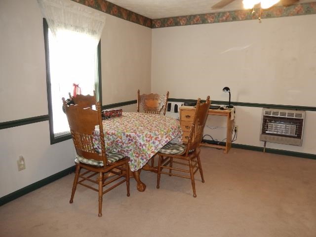 378 Avon St, Toccoa, GA 30577 photo 11