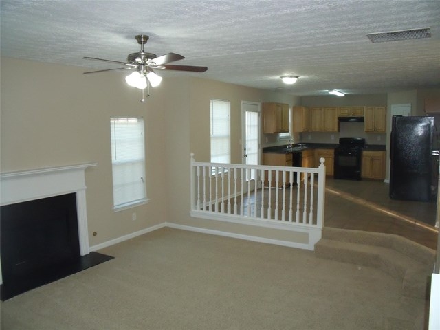 85 Rock View Ln, Covington, GA 30016 photo 2