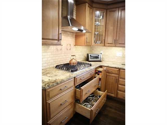 3777 Lance Bluff Ln, Duluth, GA 30097 photo 3