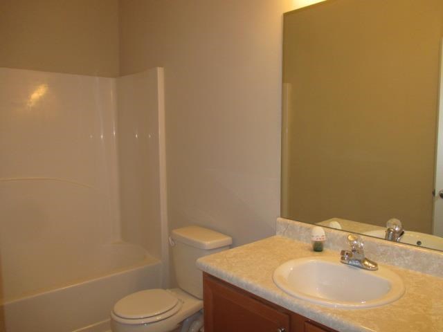 120 Charleston Ln, Covington, GA 30016 photo 8