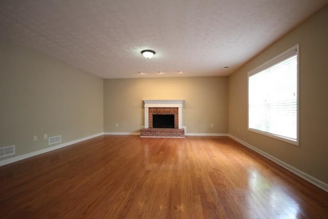965 Pebble Bend Dr, Grayson, GA 30017 photo 15