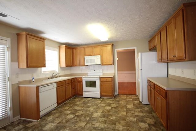 965 Pebble Bend Dr, Grayson, GA 30017 photo 21