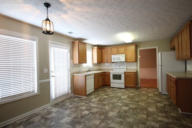 965 Pebble Bend Dr, Grayson, GA 30017 photo 20