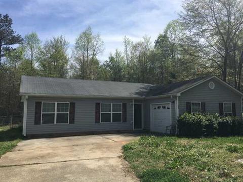 374 Oakland Cir, Jackson, GA 30233 photo 1