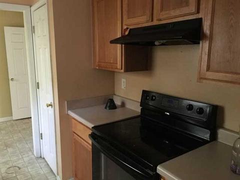 374 Oakland Cir, Jackson, GA 30233 photo 2